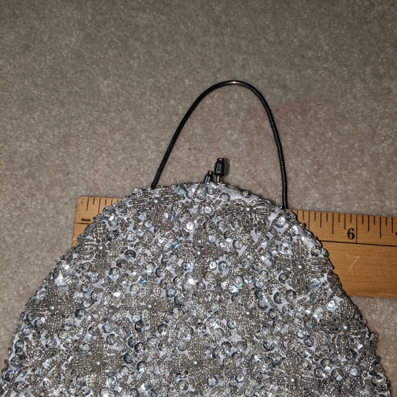 Silver sequin mini purse - Picture 9 of 11